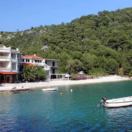 בוגומוליה Seaside Secluded Apartments Cove Smokvina, Hvar - 4036 מראה חיצוני תמונה