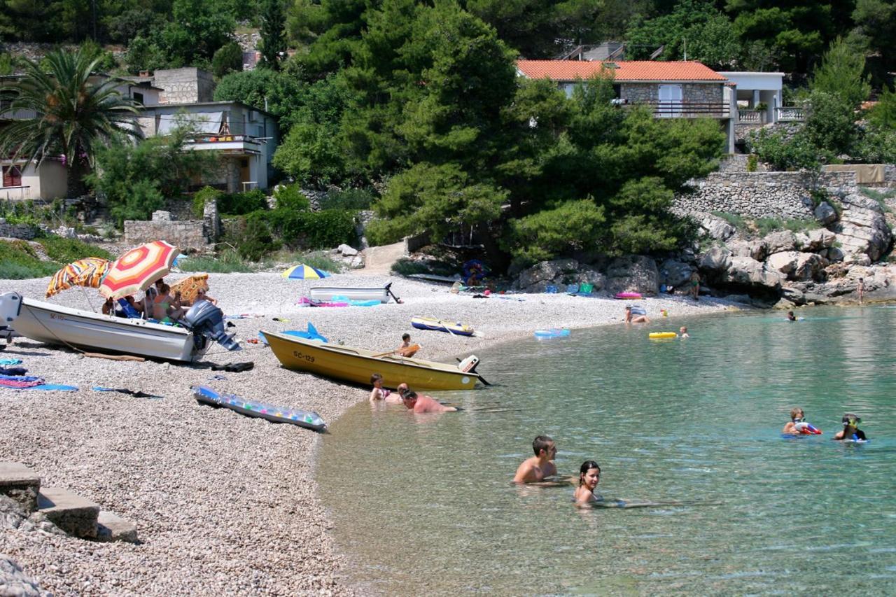 בוגומוליה Seaside Secluded Apartments Cove Smokvina, Hvar - 4036 מראה חיצוני תמונה