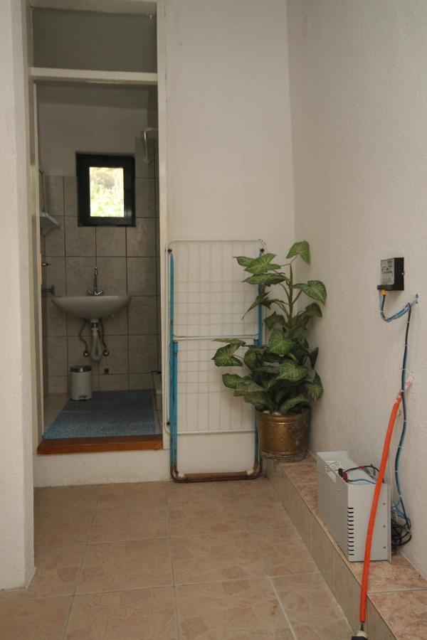 בוגומוליה Seaside Secluded Apartments Cove Smokvina, Hvar - 4036 מראה חיצוני תמונה