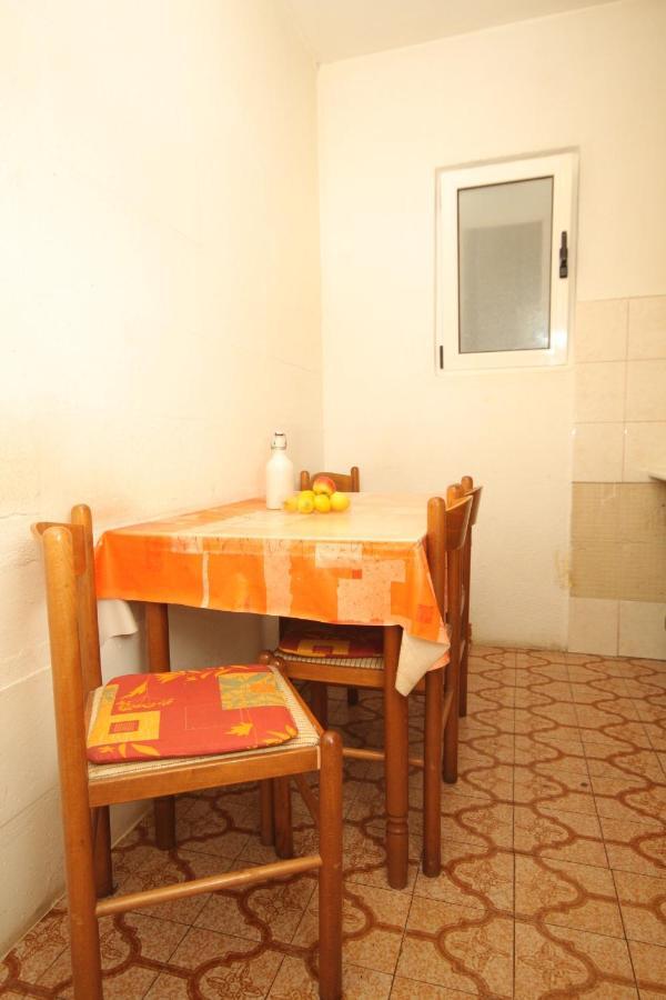 בוגומוליה Seaside Secluded Apartments Cove Smokvina, Hvar - 4036 מראה חיצוני תמונה